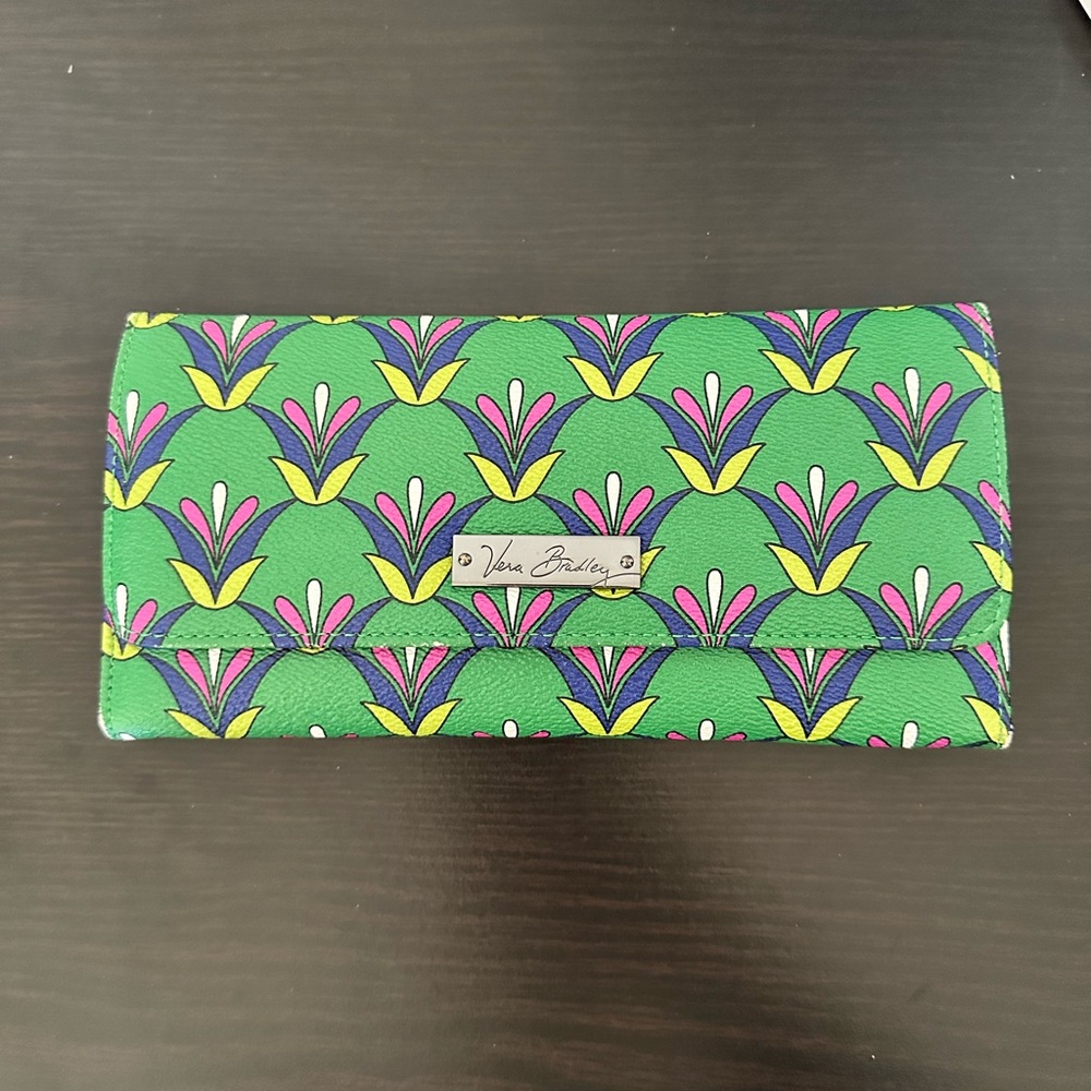 Vera Bradley Green Floral wallet